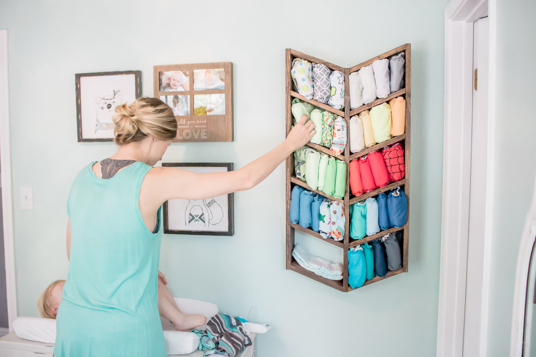 DIY Organizer for Cloth Diaper Storage (Free Pattern)